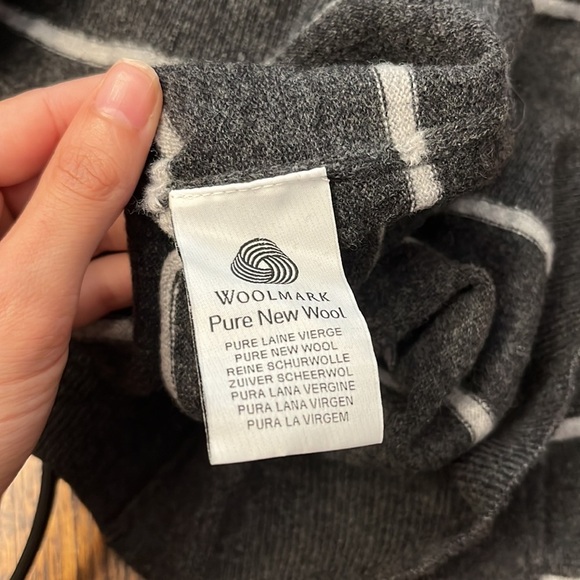 NWT Lacoste Pure Wool Striped Charcoal Crewneck Pullover Sweater - Picture 13 of 13